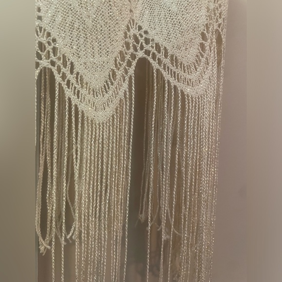 Champagne Shimmer top with fringe - Picture 3 of 3